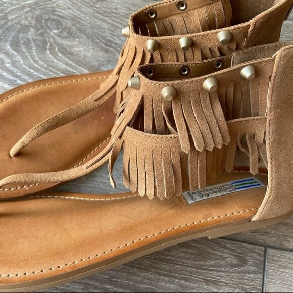 Arnold Churgin Handmade Fringe Studded Boho Ankle Strap Sandal - Picture 9 of 10